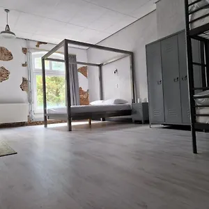 Bed & Breakfast 't Kloaster De Fabriek, Hulsberg